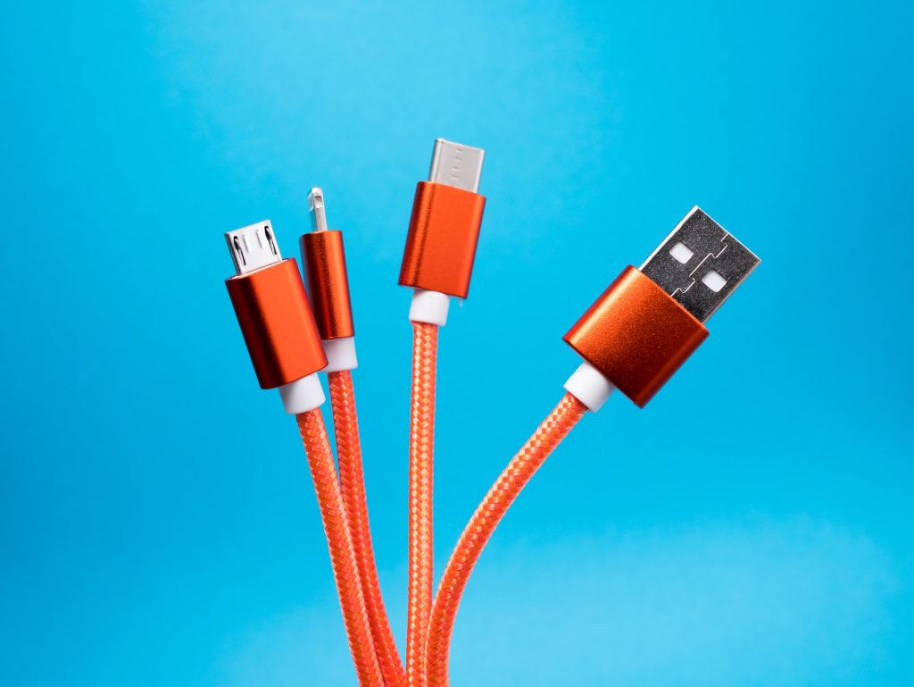 usb-c vs thunderbolt