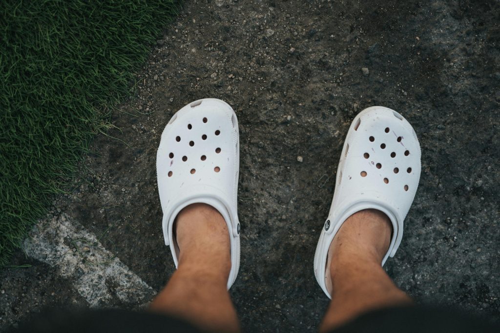 A crocs cipők története